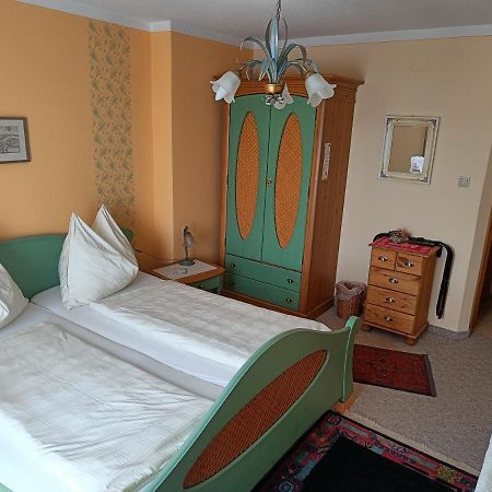 Haus Sundl - Privatzimmer Емерсдорф-ан-дер-Донау Екстериор снимка